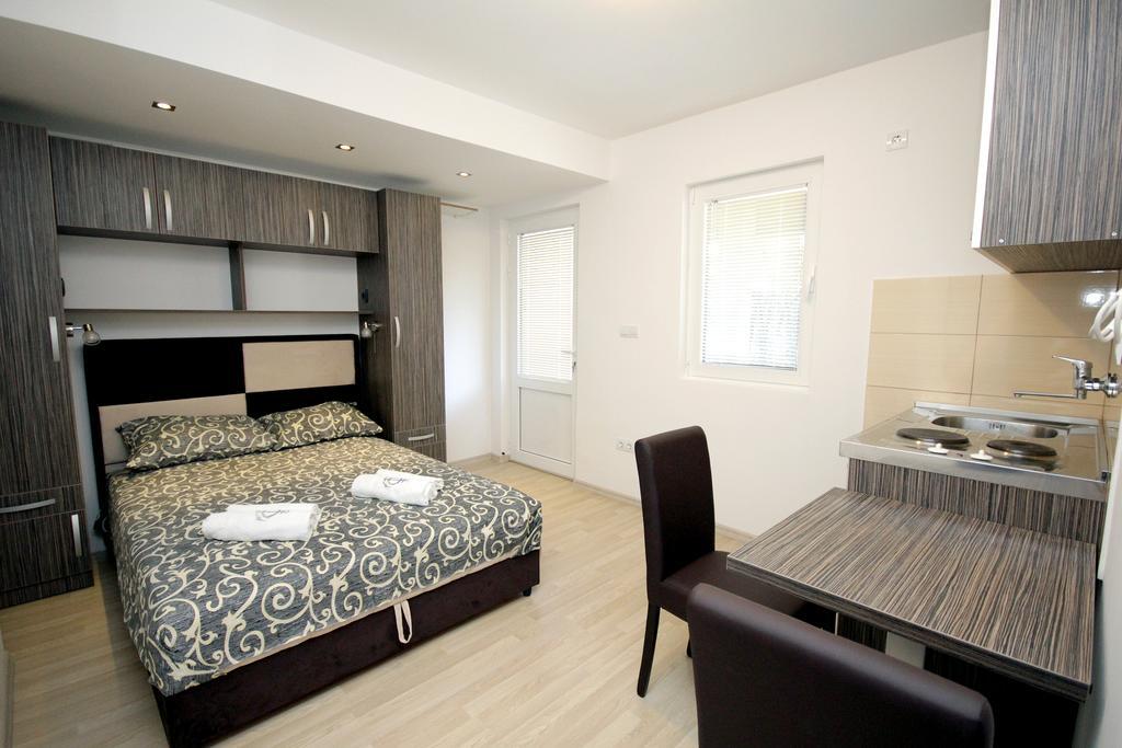 Apartments Kojic Bar Room photo