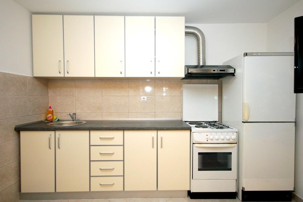 Apartments Kojic Bar Exterior photo