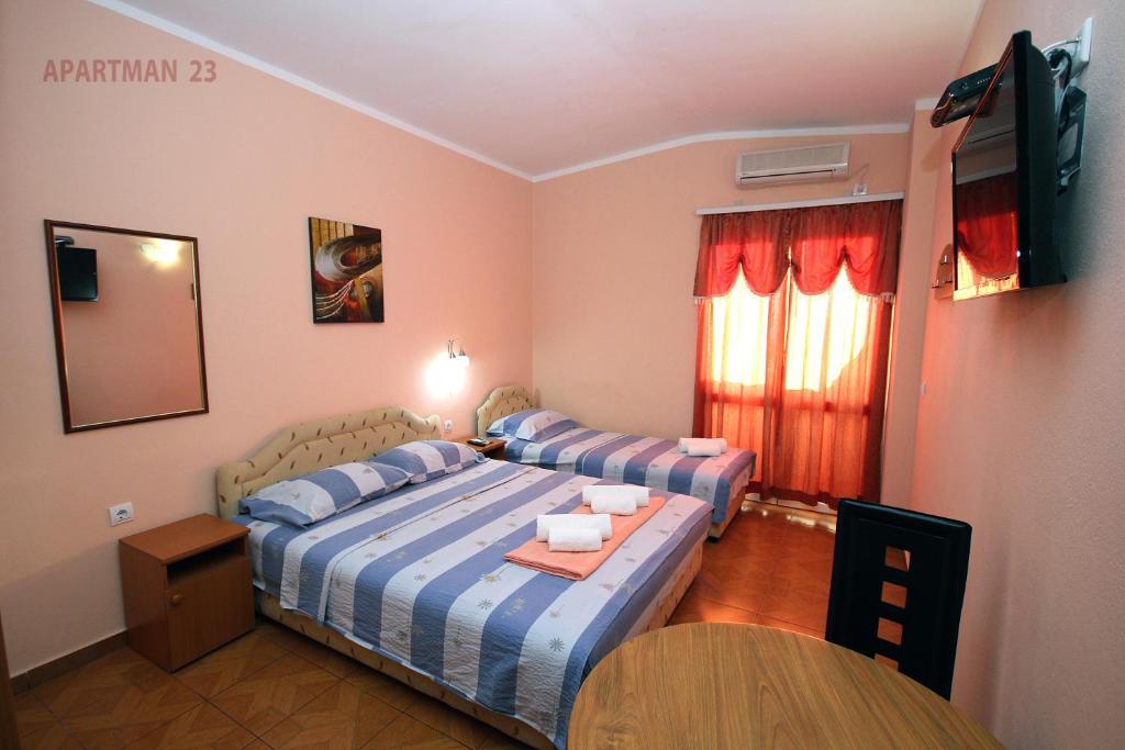 Apartments Kojic Bar Room photo